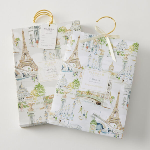 Amour French Linen SCENTED HANGING SACHETS 4X60G