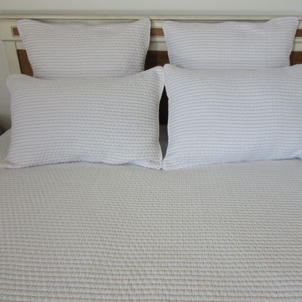 Ami Bedspread Queen Set White/Beige