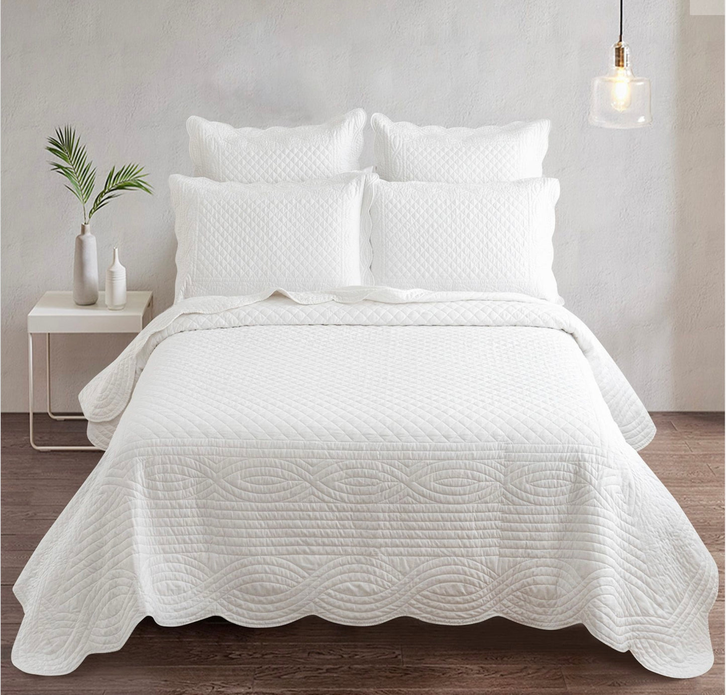 Bedspread Set Scallop Design King - Queen