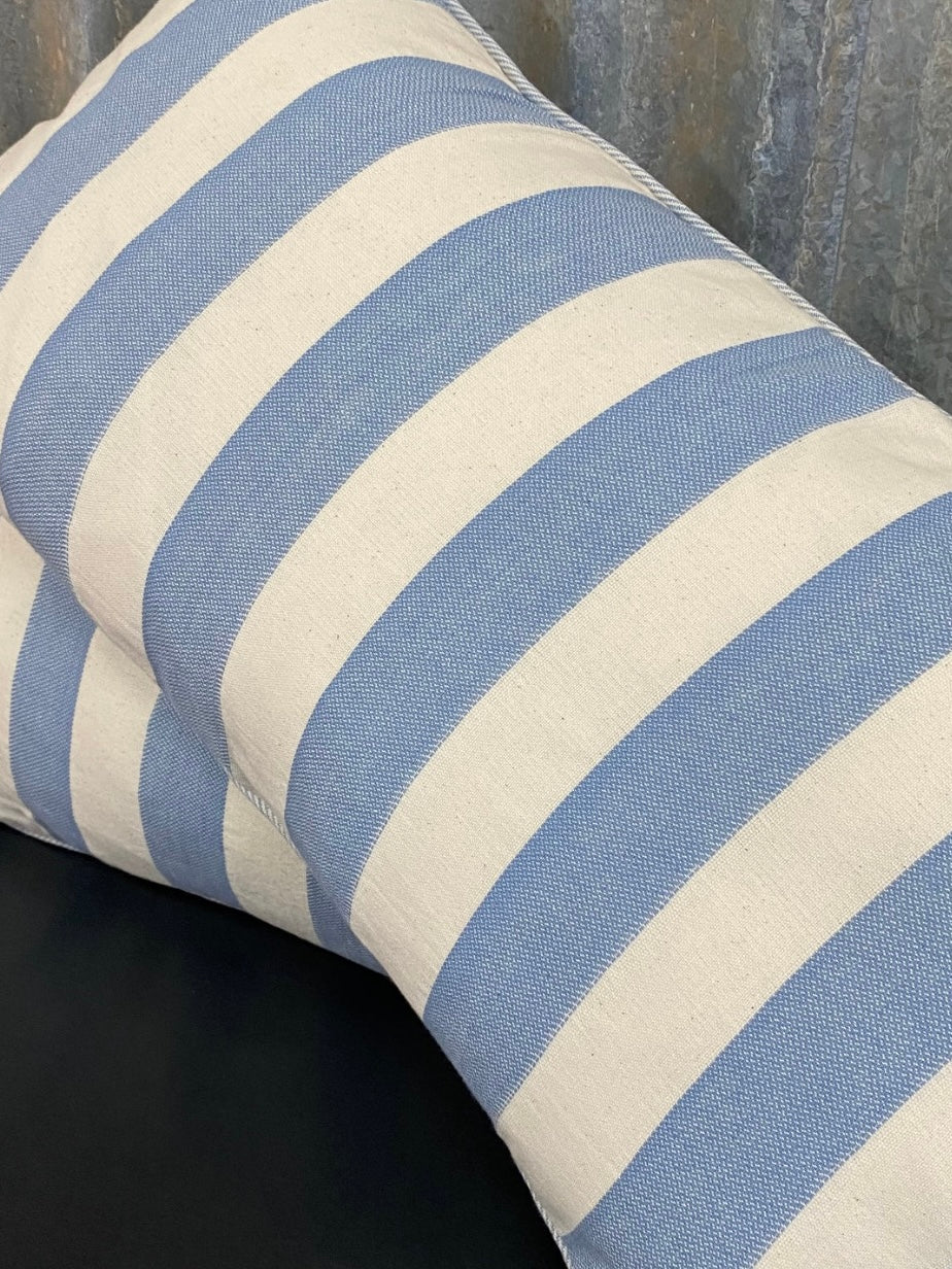 Breakfast Cushion - Bold stripe 30x60 cm