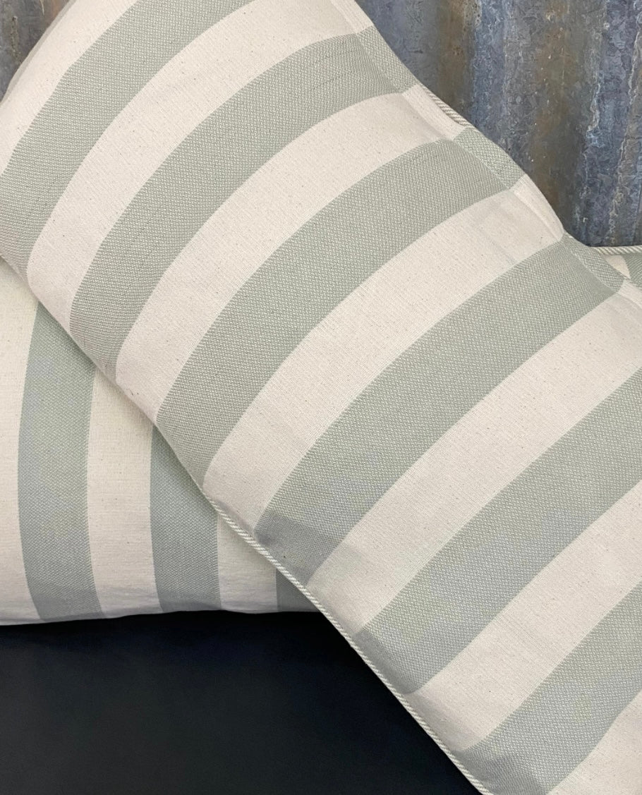 Breakfast Cushion - Bold stripe 30x60 cm