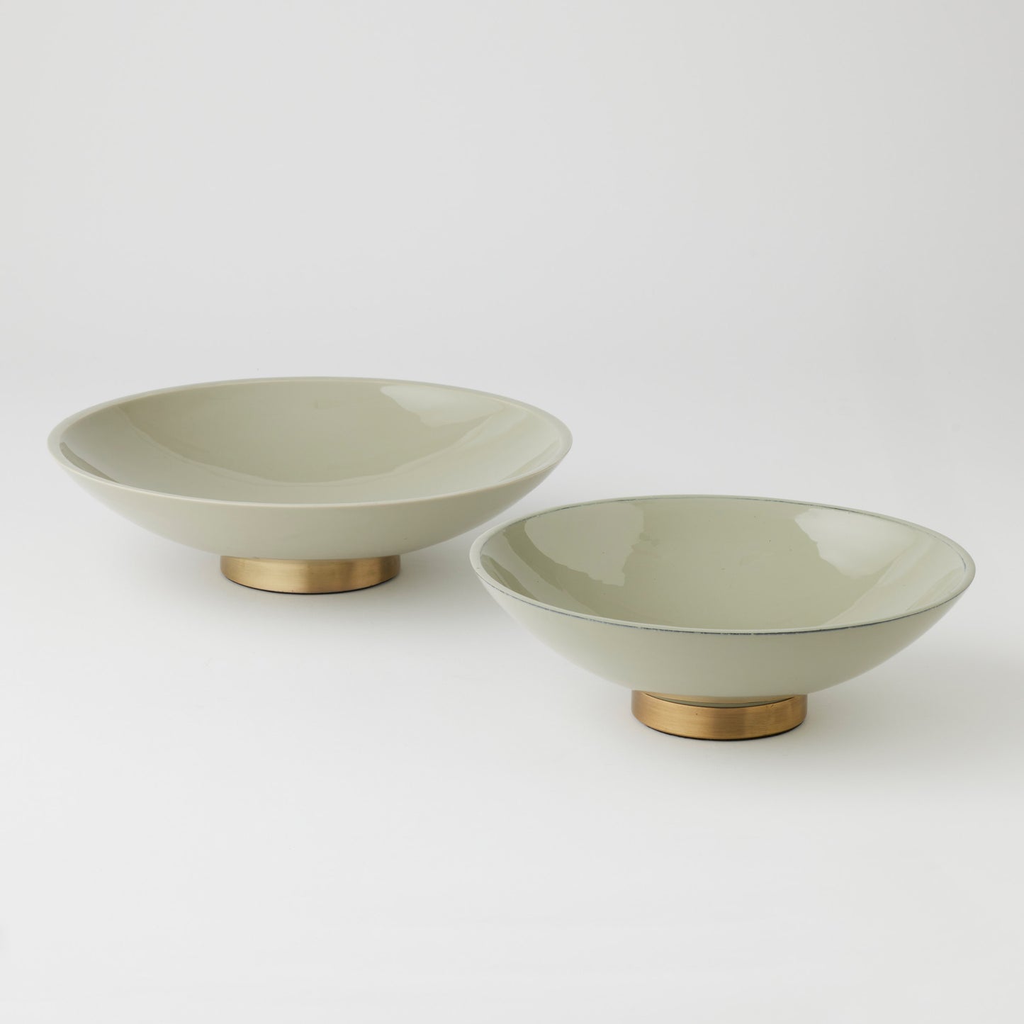 Everleigh Shallow Bowl Celadon Large