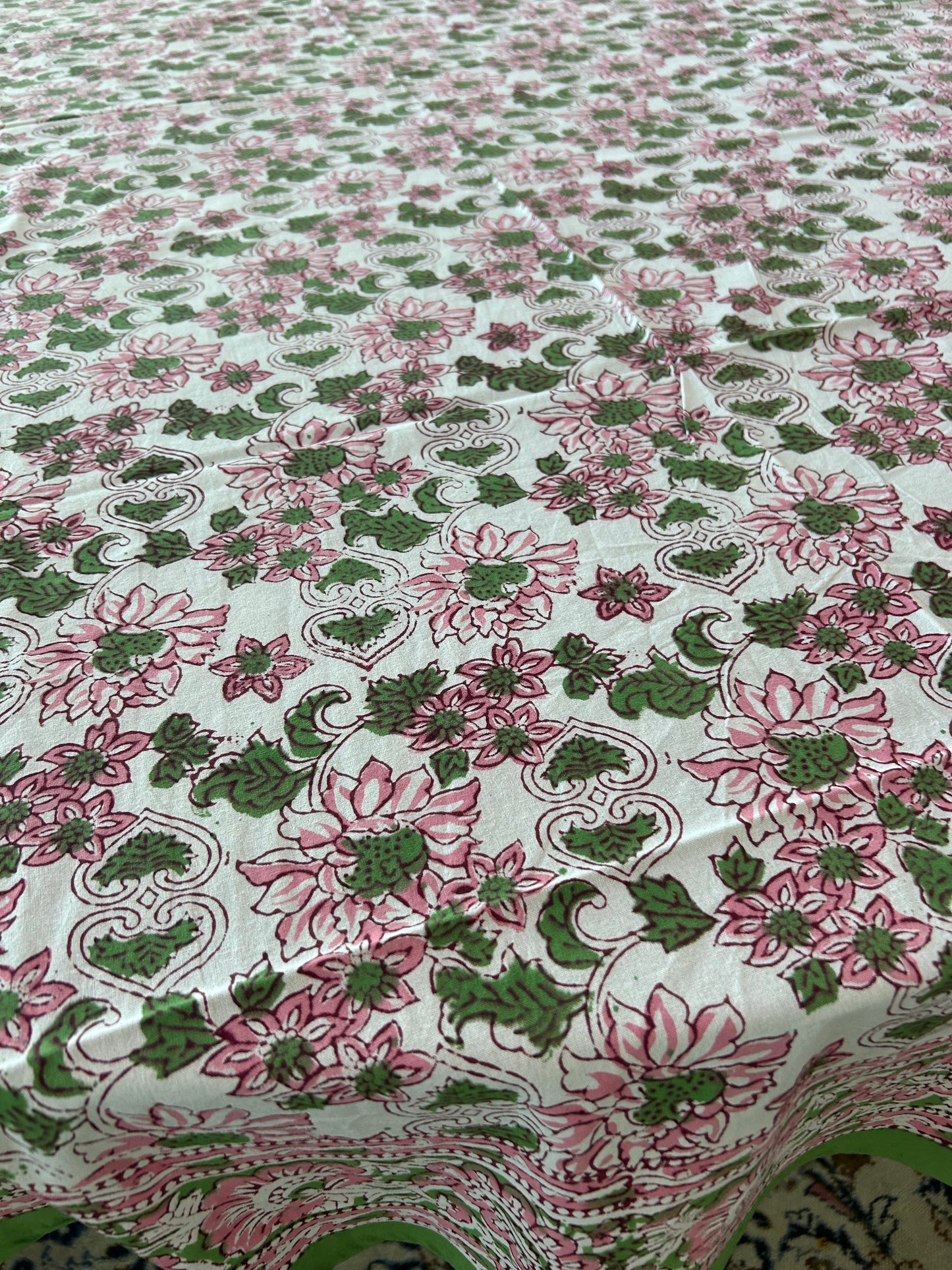 Jasmine Round Table Cloth 220cm