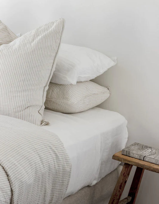 Linen Sheet Set- Queen White (SALT LIVING)