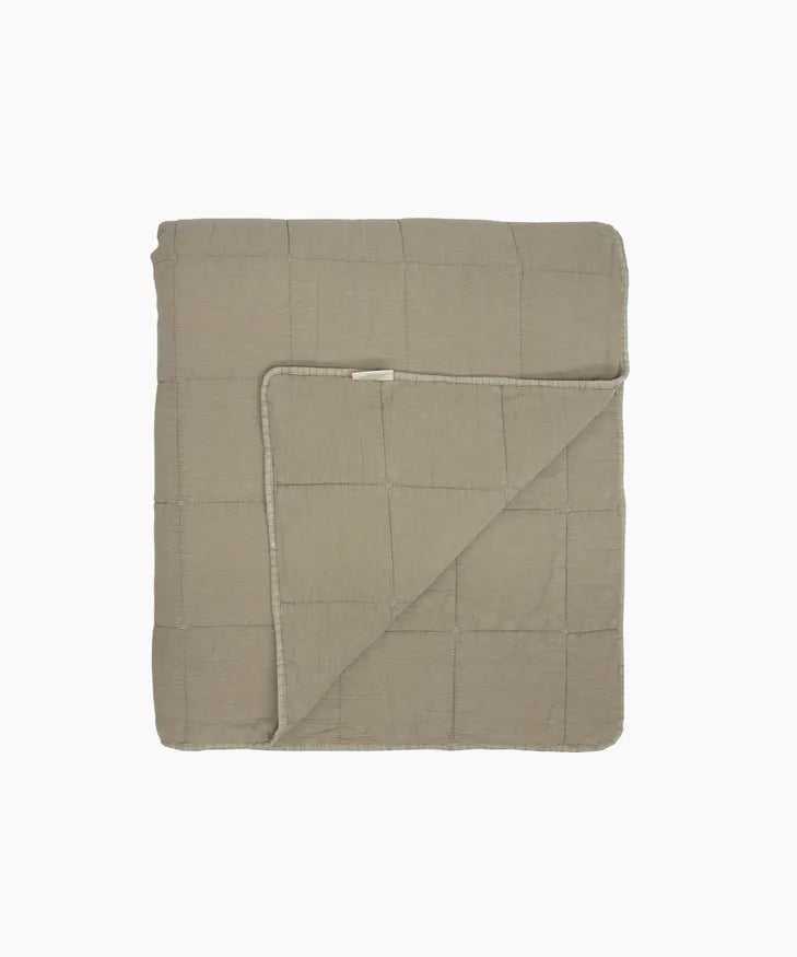 Freya Quilt Taupe Large 240x265cm